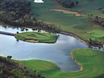 Guavaberry Golf & Country Club